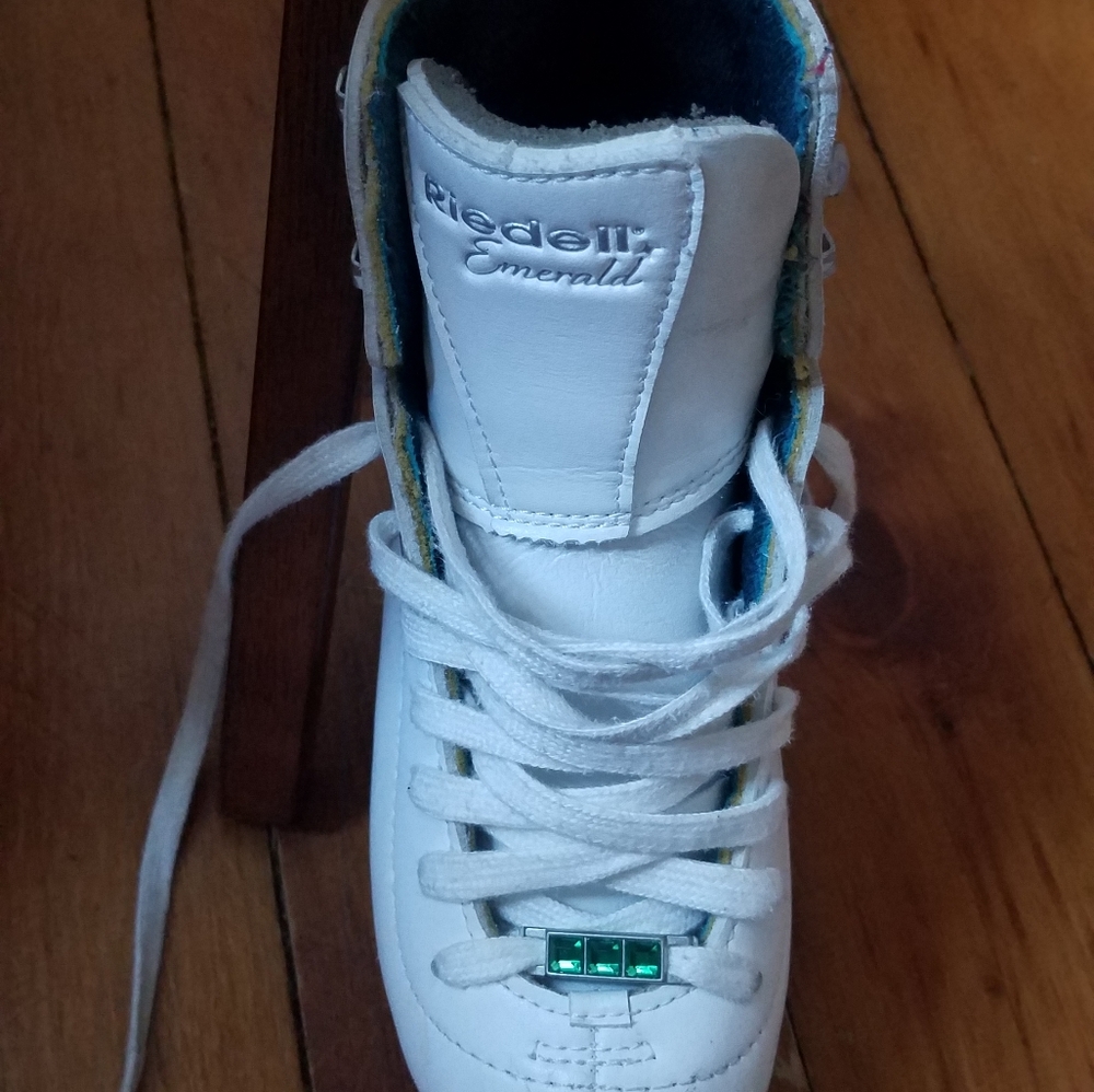 Riedell Girls Emerald  ice skates